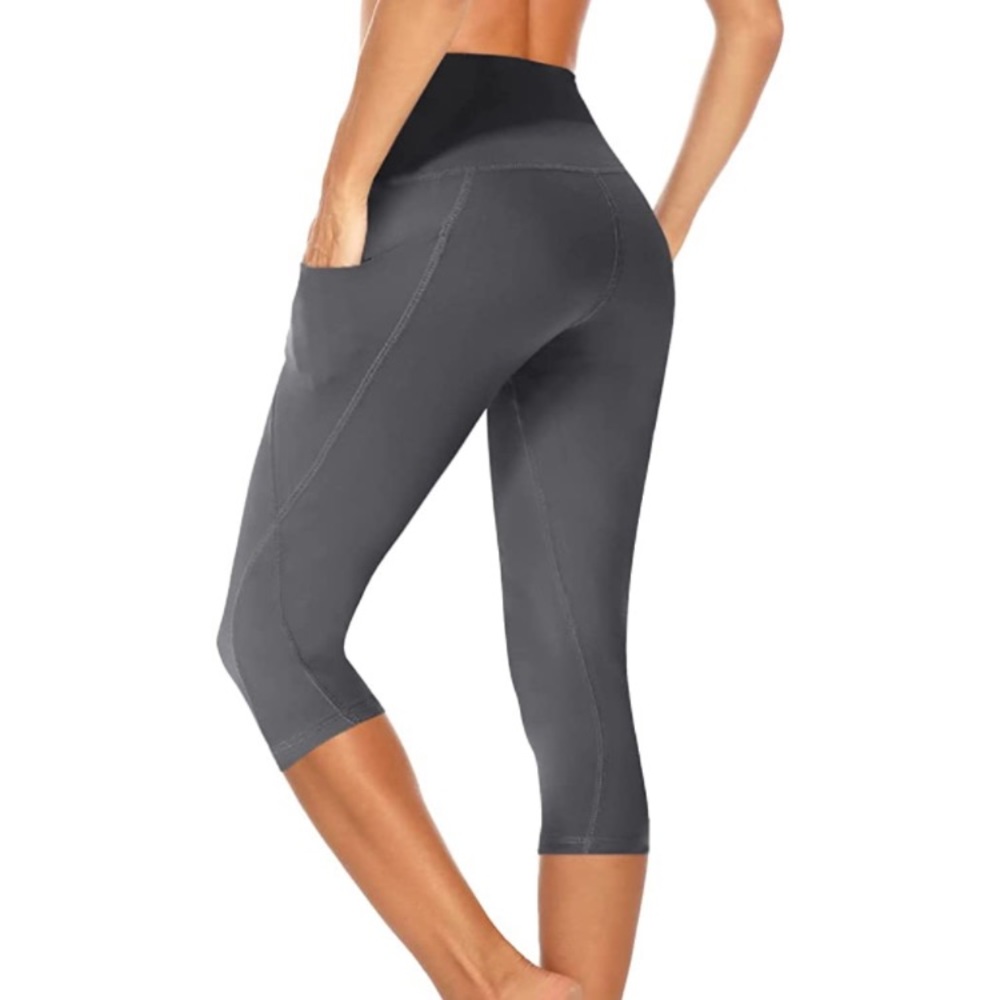 NWT Highdays Women’s Capri Leggings w/ Pockets-Grey - Picture 2 of 5